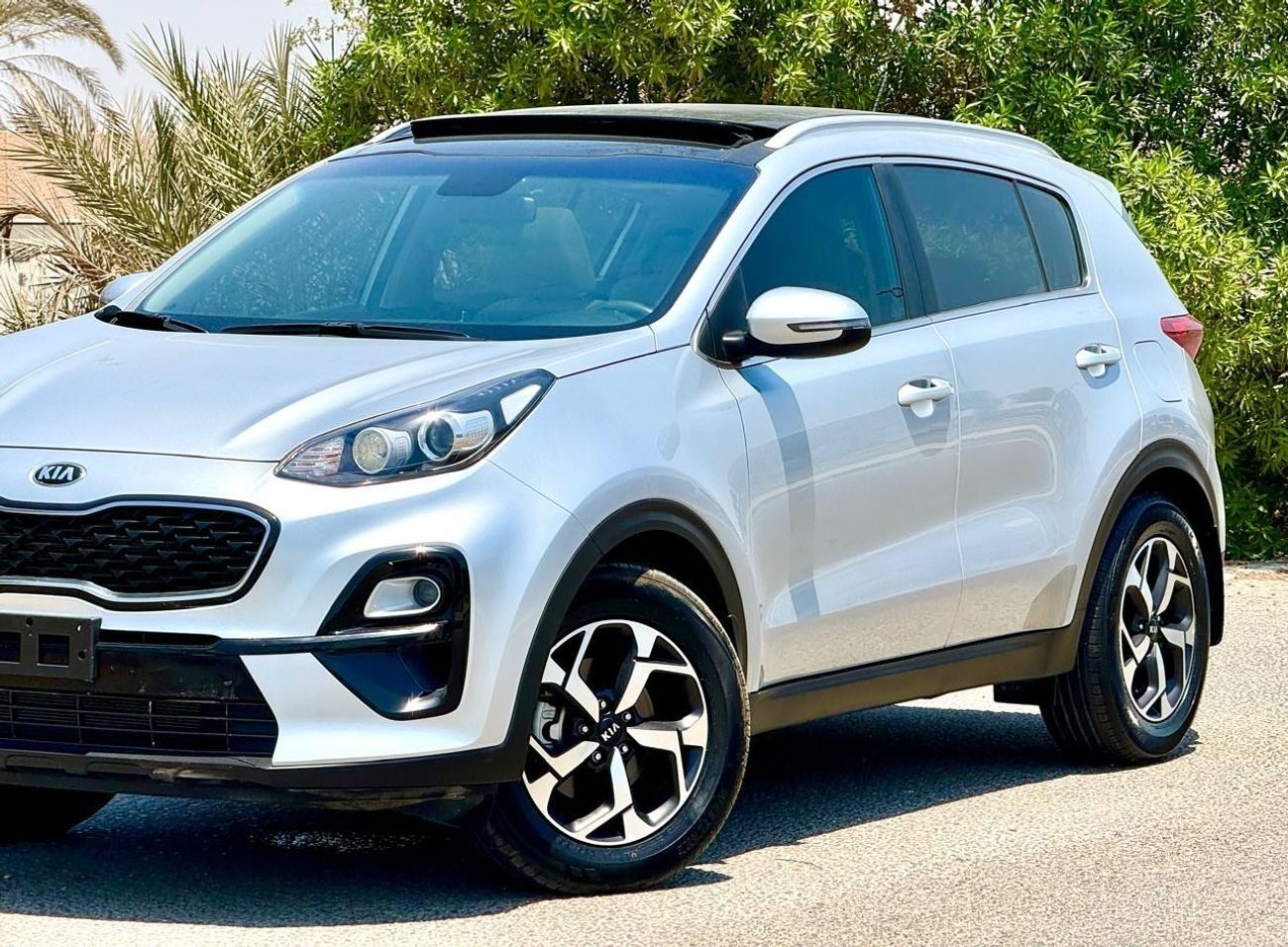 كيا سبورتيج Top 1.6L 920-Monthly l GCC l Panoramic, Cruise, 1.6L l Accident Free