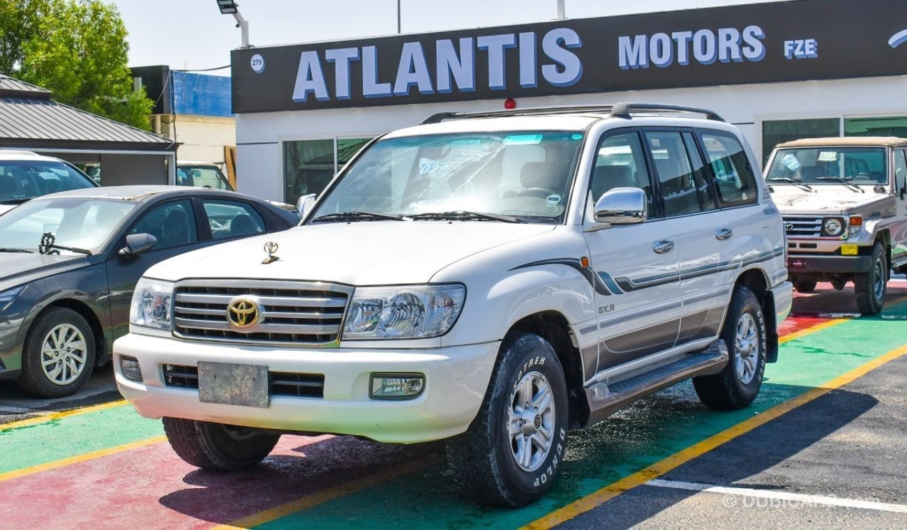 Toyota Land Cruiser GXR V6