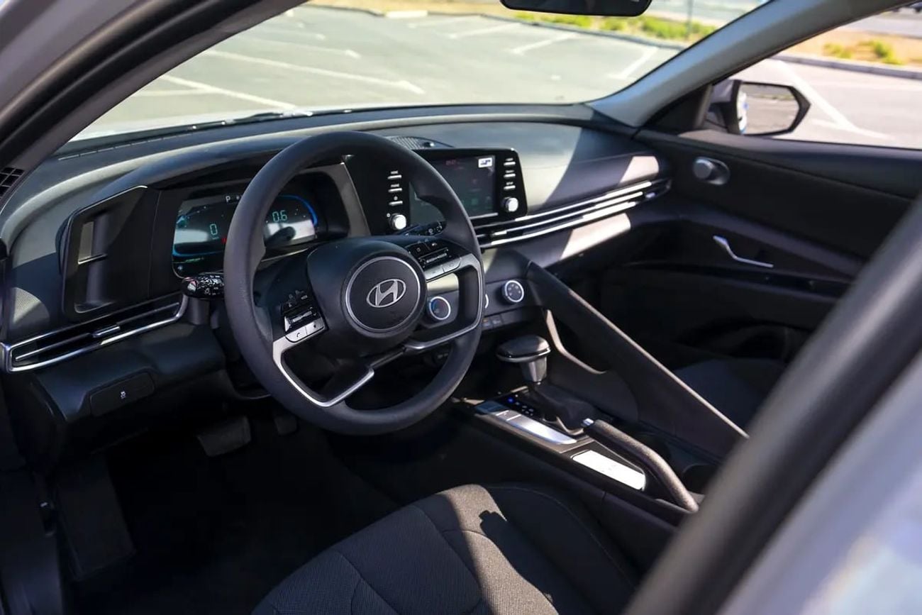 هيونداي افانتي Elantra /