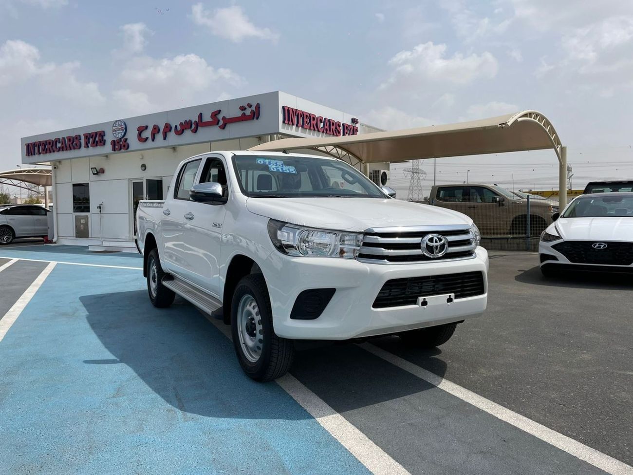 Toyota Hilux Toyota Hilux 2.7L 2024 A/T 4x4 basic with power window