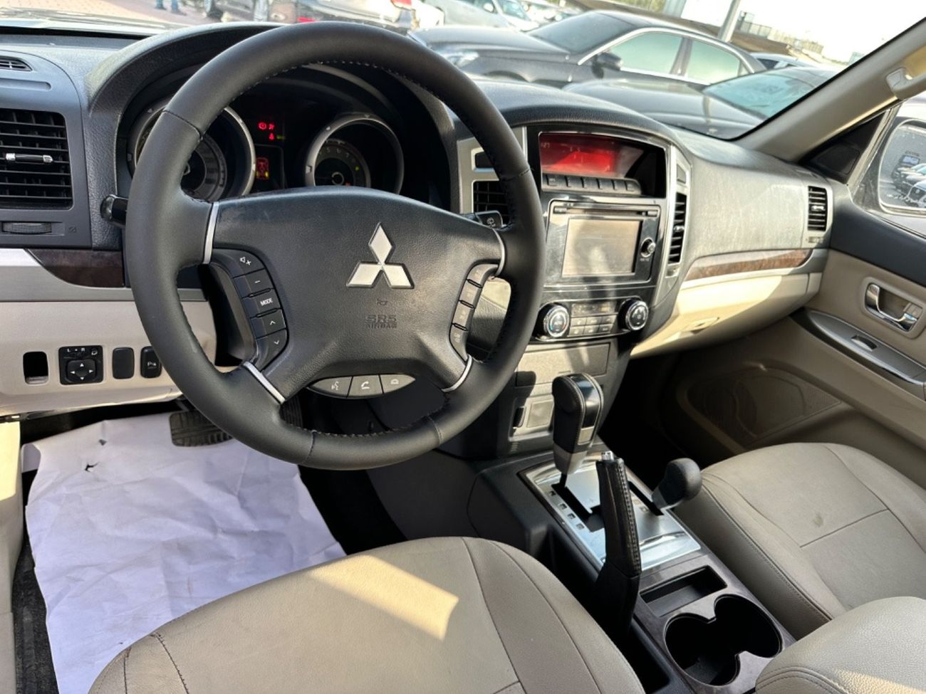 Mitsubishi Pajero GLS Highline Top