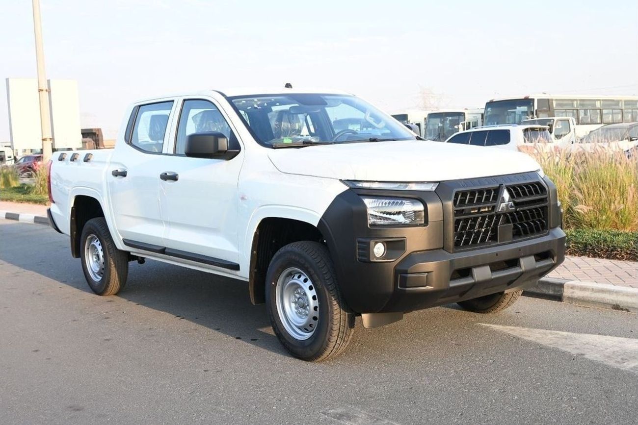 Mitsubishi L200 MITSUBISHI L200 4WD GL DC 2.4L 5MT PETROL WHITE (2025 MY)