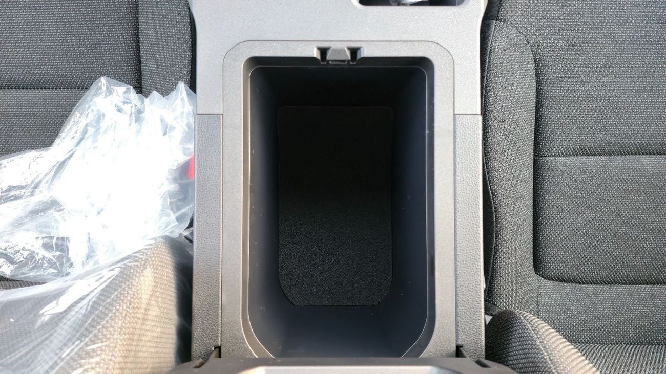 تويوتا برادو TOYOTA PRADO PETROL 2.4T   URBAN - E BASIC - 2025 MODEL - BLACK INSIDE BLACK