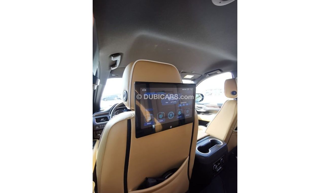 Chevrolet Suburban Chevrolet LT Suburban - 2023 - Black