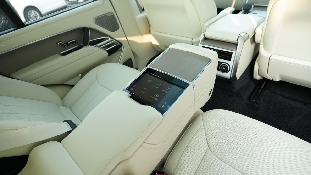 Land Rover Range Rover Autobiography P400 3.0L BATUMI GOLD 2025 MY EXPORT PRICE