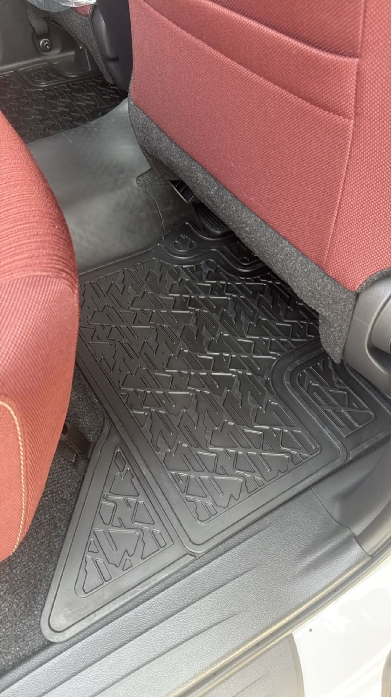 Toyota Hilux SR5 manual transimtion