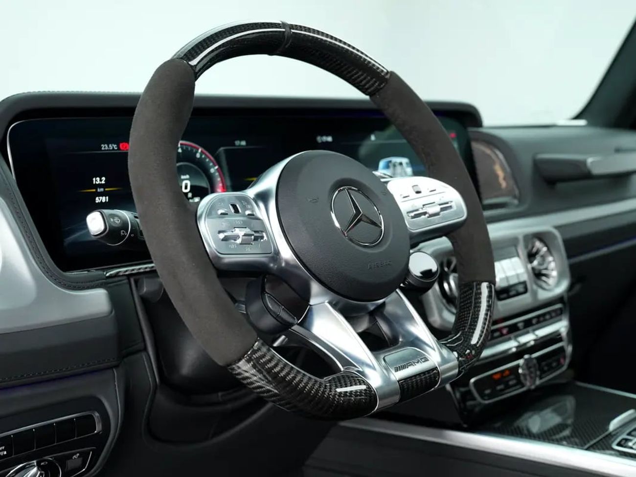 Mercedes Benz G63 AMG STD G63 AMG | DOUBLE NIGHT PACKAGE | 2 yeas warranty