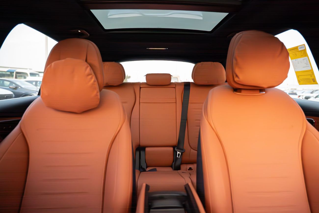 مرسيدس بنز GLC 300 Mercedes-Benz GLC 300 4Matic