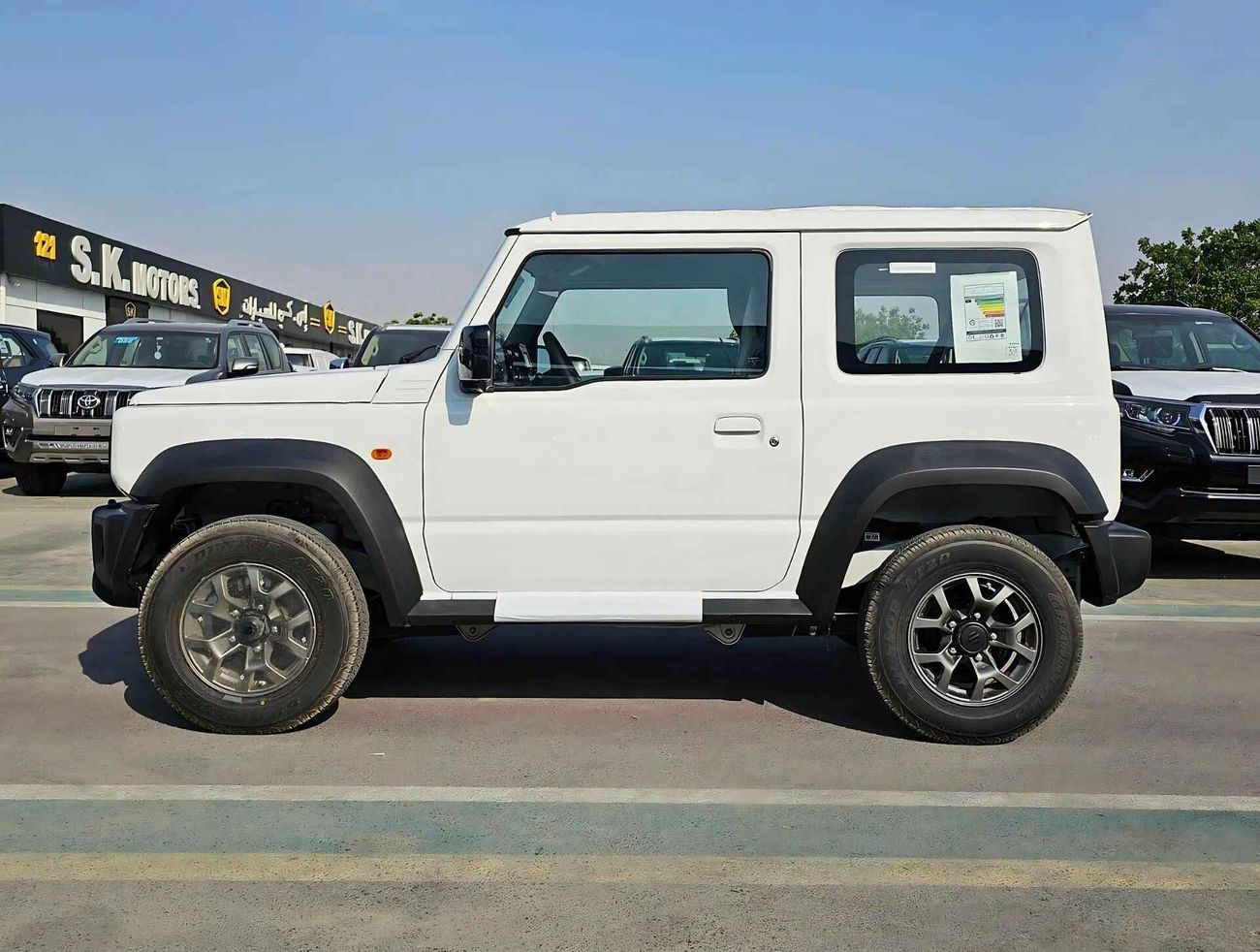 Suzuki Jimny GLX / A/T / 1.5L V4 PETROL / 3 DOOR / ALL GRIP OFF ROAD / 4WD (CODE # GLX)