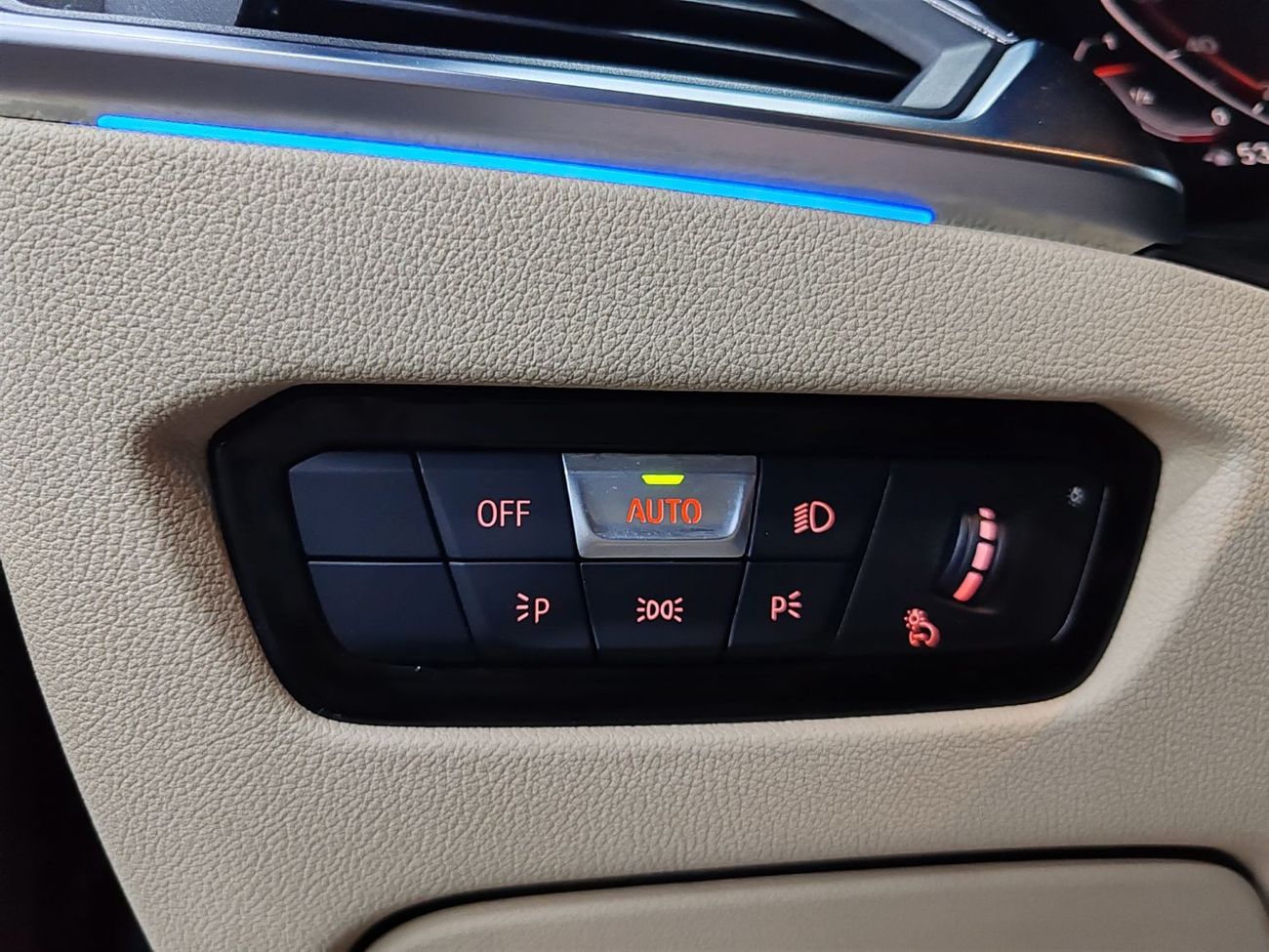 BMW 330i M Sport Warranty one year