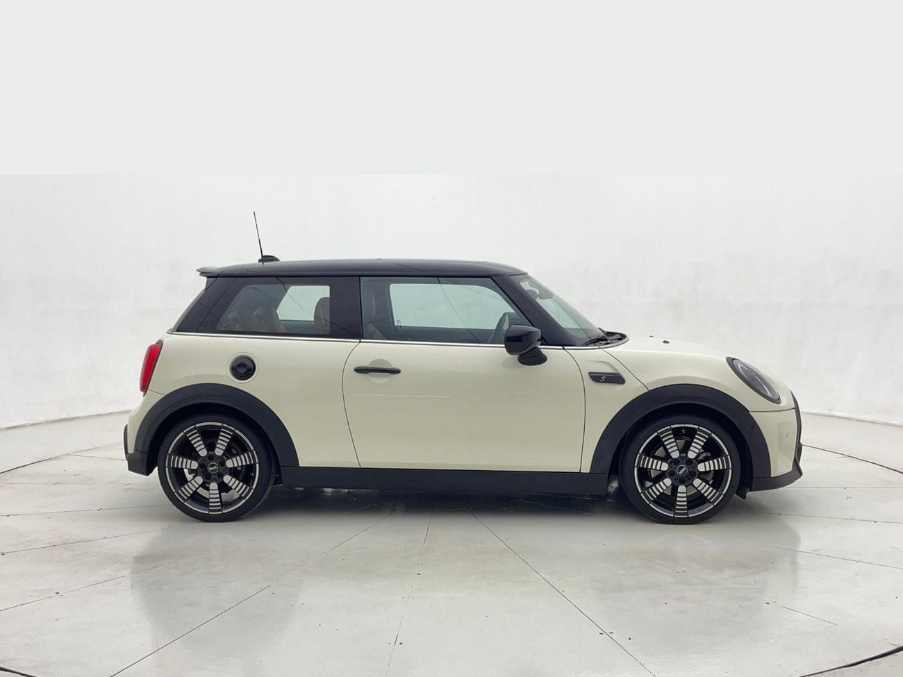 Mini Cooper 2L 2023 | 0 DP | 1337/Month | 30 Day Return | Service History