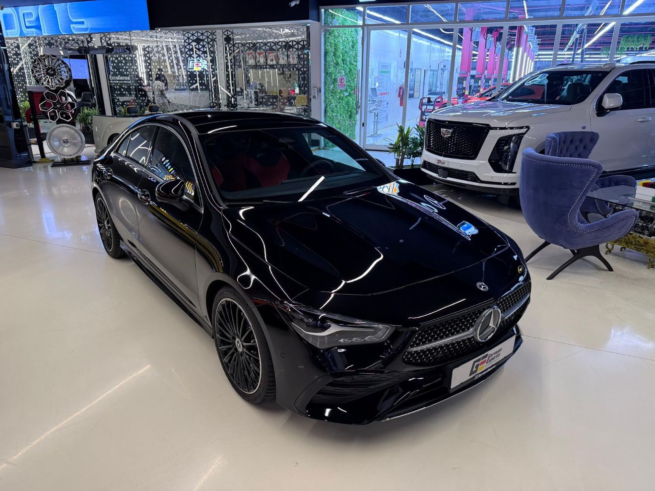 مرسيدس بنز CLA 200 Premium + 2.0L