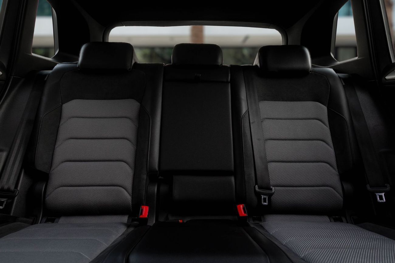 Volkswagen Tiguan R-LINE | 1,762 P.M | 0% Downpayment | IMMACULATE!