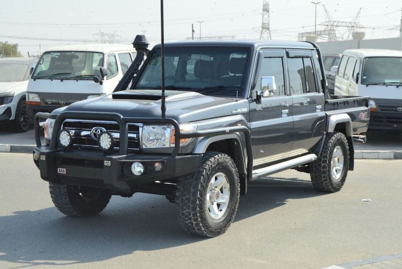 Toyota Land Cruiser Pick Up Double cabin