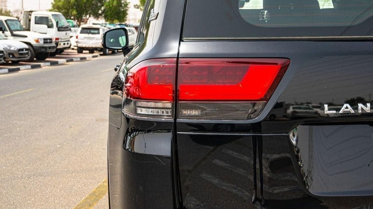 Toyota Land Cruiser Land cruiset VX twin turbo full option 2025