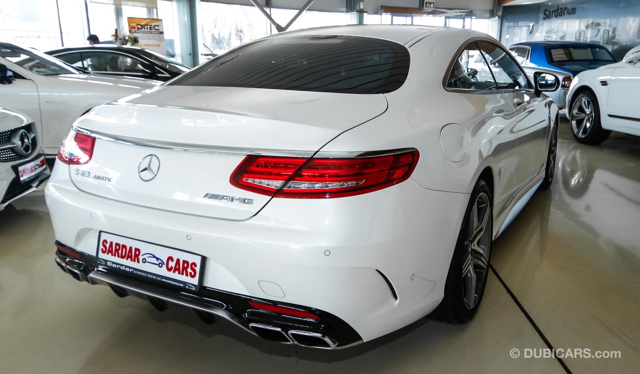 Mercedes-Benz S 63 AMG Coupe 4 Matic