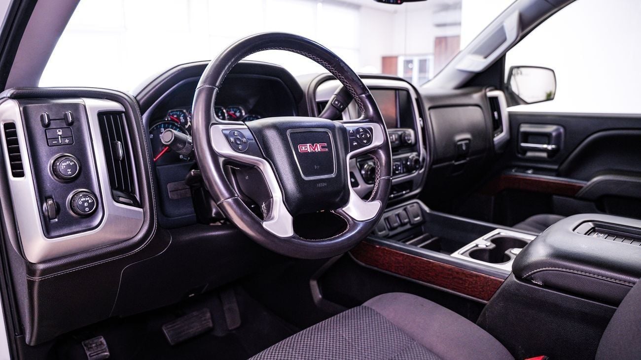 GMC Sierra 1500 CREWCAB SLT