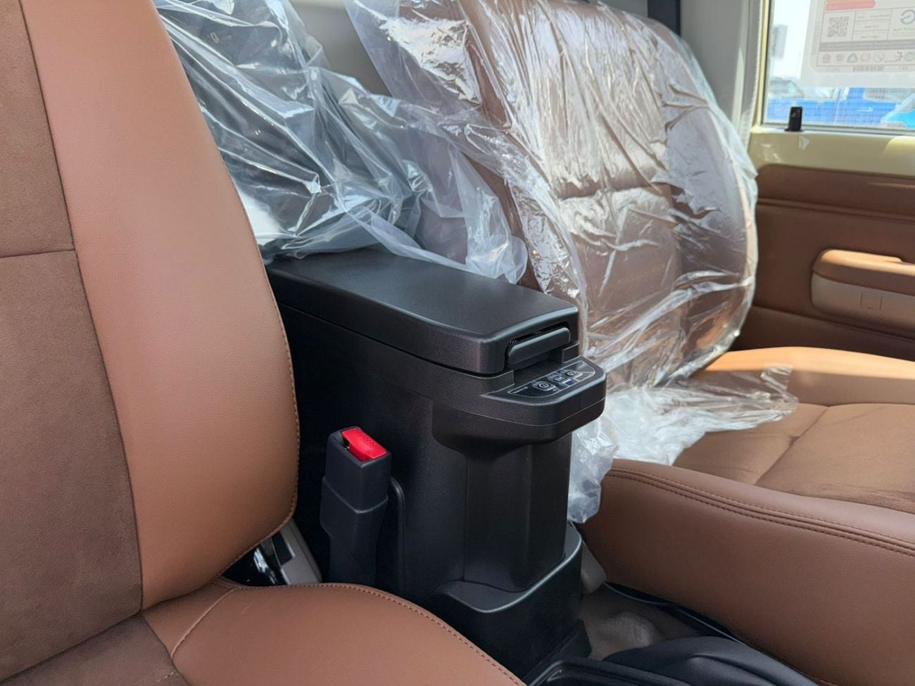 تويوتا لاند كروزر بيك آب TOYOTA LC79 PICKUP S/C , 2.8L Diesel A/T , FULL OPTION , MY25