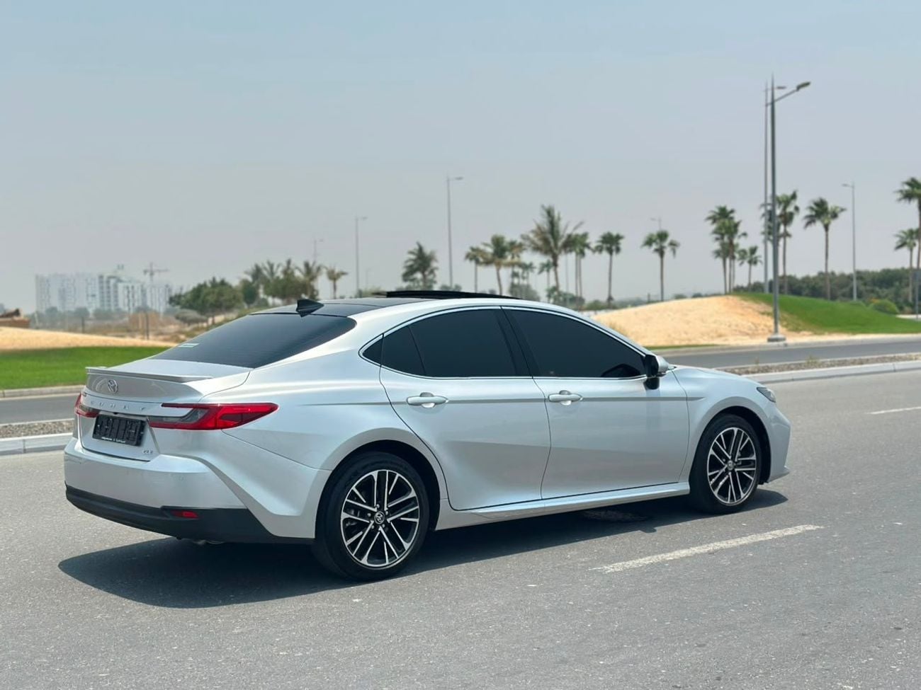 Toyota Camry GLE