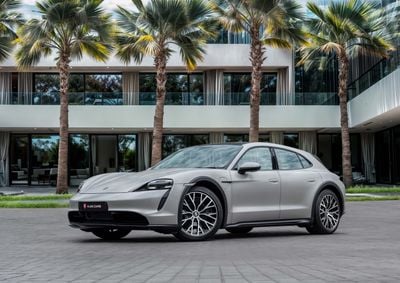 Porsche Taycan 4 Cross Turismo 4,896 P.M | 0% Downpayment | Porsche Taycan 4S Cross Turismo!