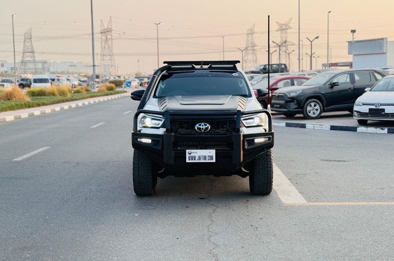 تويوتا هيلوكس -