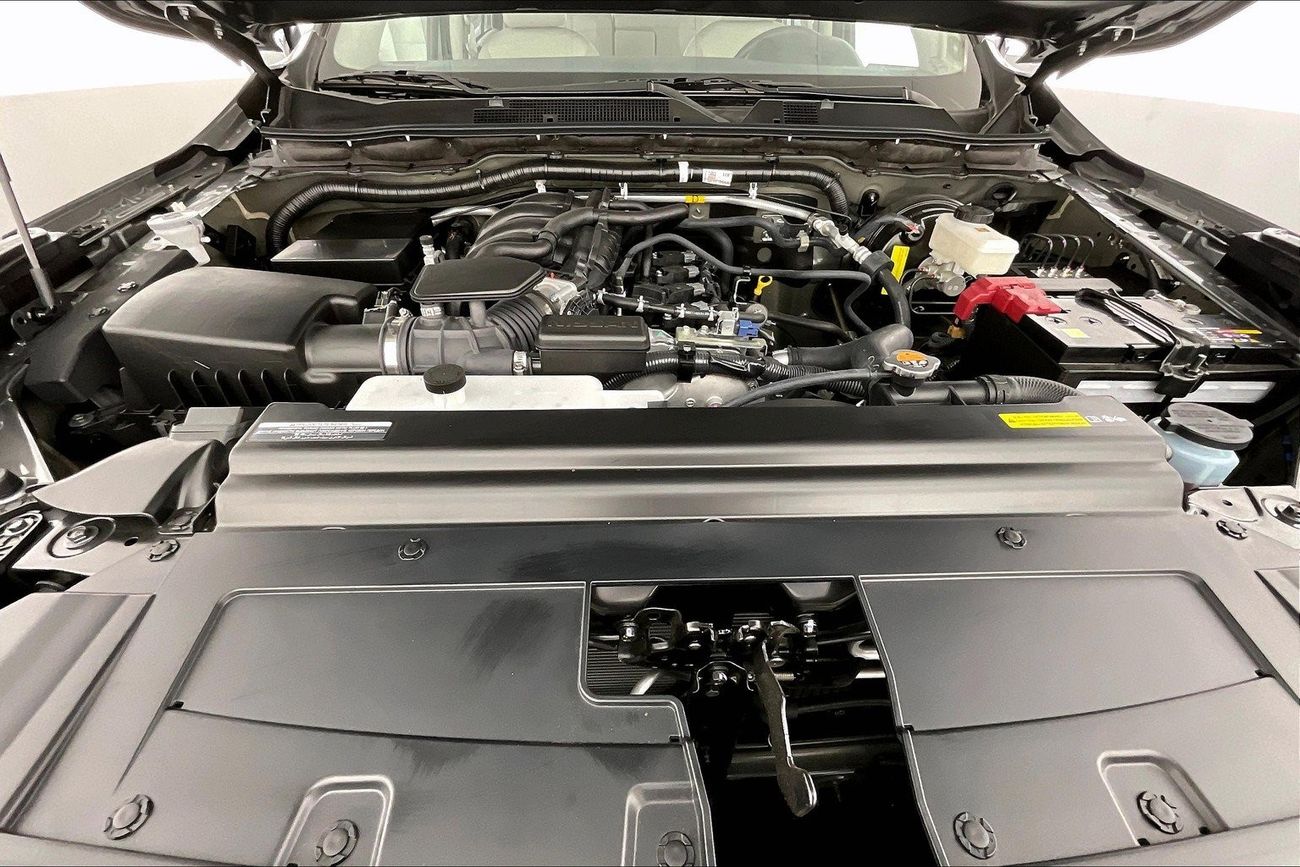 نيسان إكستيرا Titanium | ضمان مجاني لمدة عام | 0 دفعة أولى