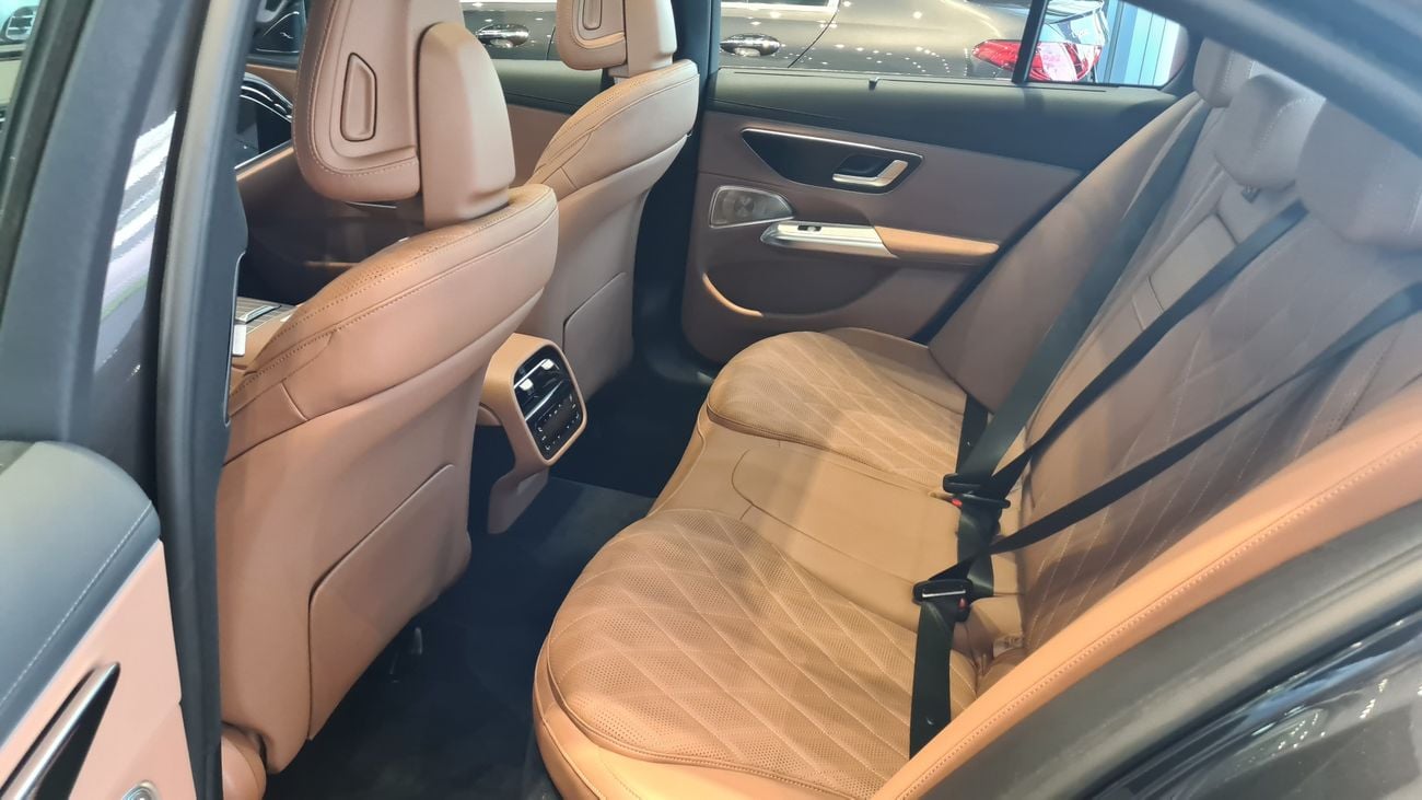 مرسيدس بنز E300 E300
