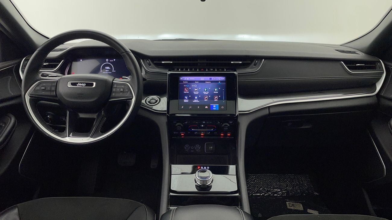 جيب شيروكي ALTITUDE 3.6 | بدون دفعة مقدمة | اختبار القيادة في المنزل