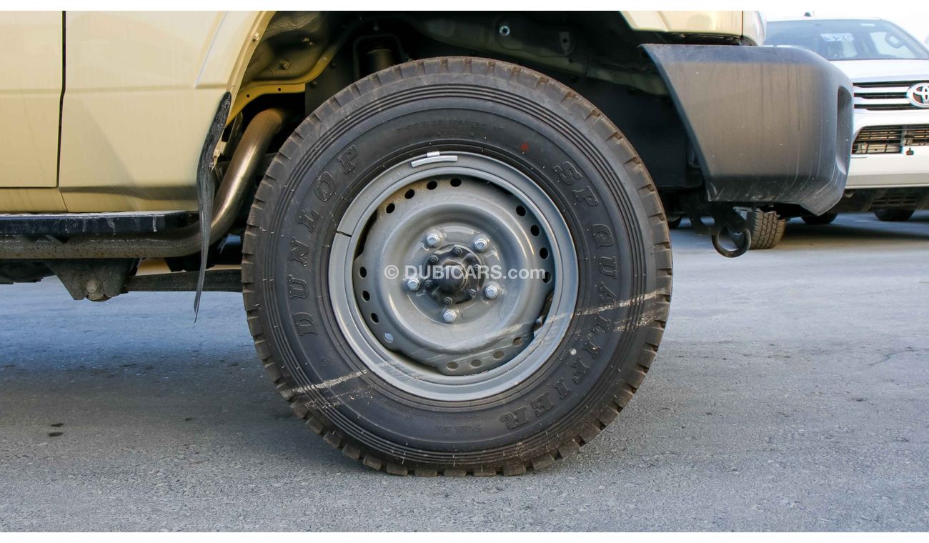 Toyota Land Cruiser Pick Up تويوتا لاندكروزر بيك اب ديزل SINGLE CAB 4WD  4.2L V6  diesel M/T