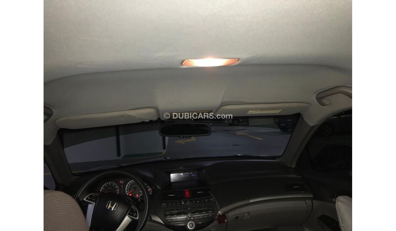 Honda Accord PERFECT CONDITION Honda Accord 2009 Model NEW TIRES, NEW BRAKE PADS & NEW BATTERY!