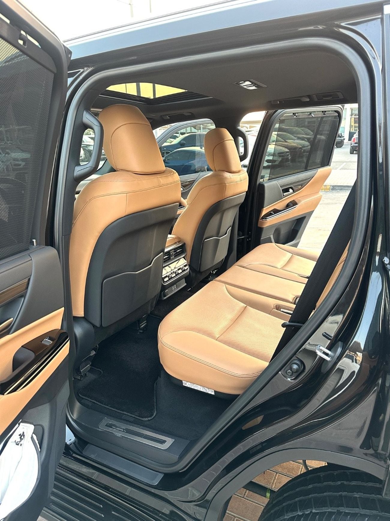 لكزس LX 600 PRESTIGE