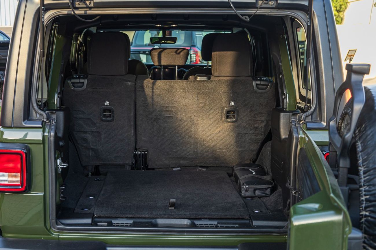 جيب رانجلر Unlimited Sport 3.6L A/T