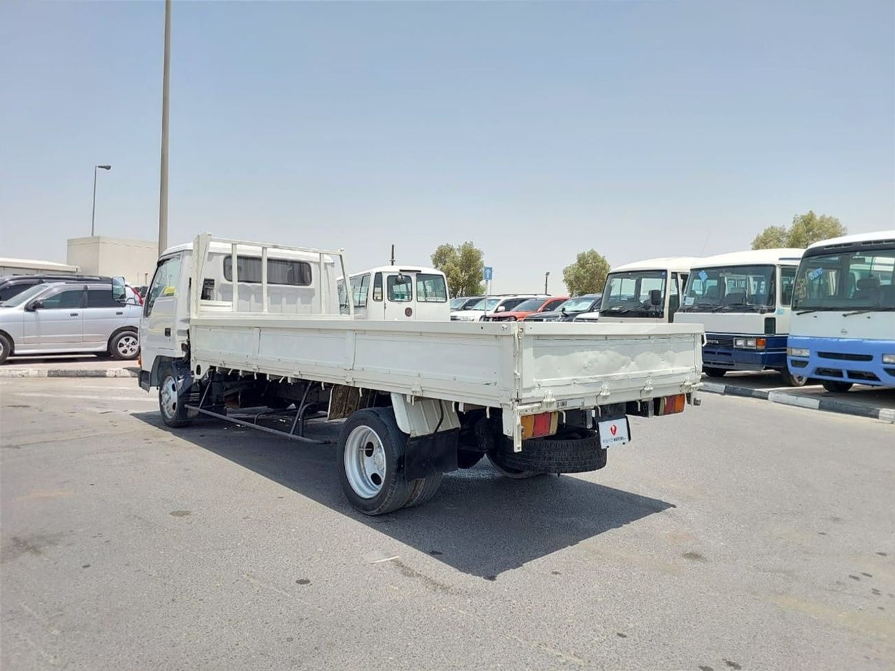 Mitsubishi Fuso Canter MITSUBISHI CANTER 4D33 TRUCK RHD 1993 MODEL 4.2 L DIESEL MANUAL(PM81723)