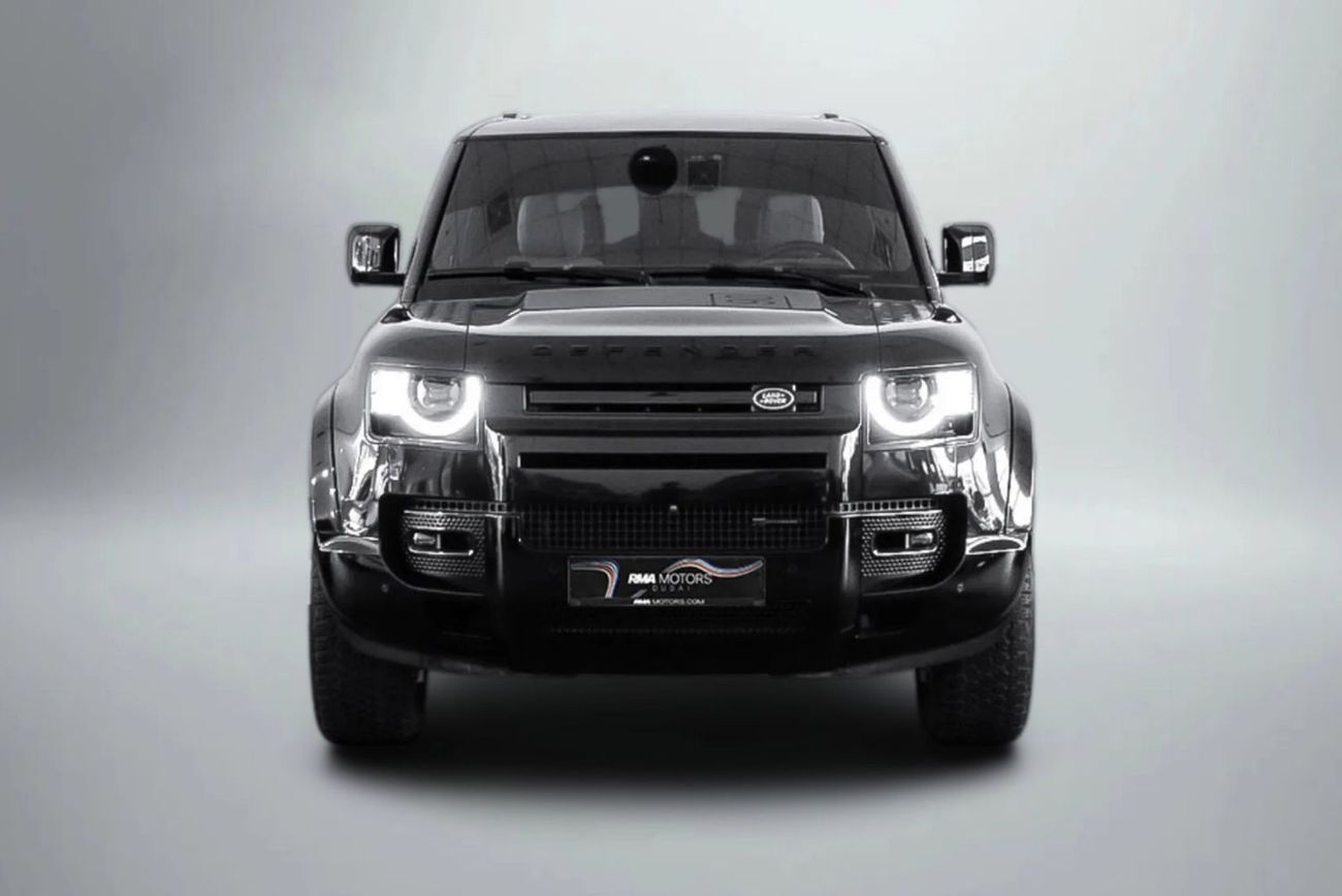 لاند روفر ديفندر P300 90 X-Dynamic SE 2.0L (5 Seater)