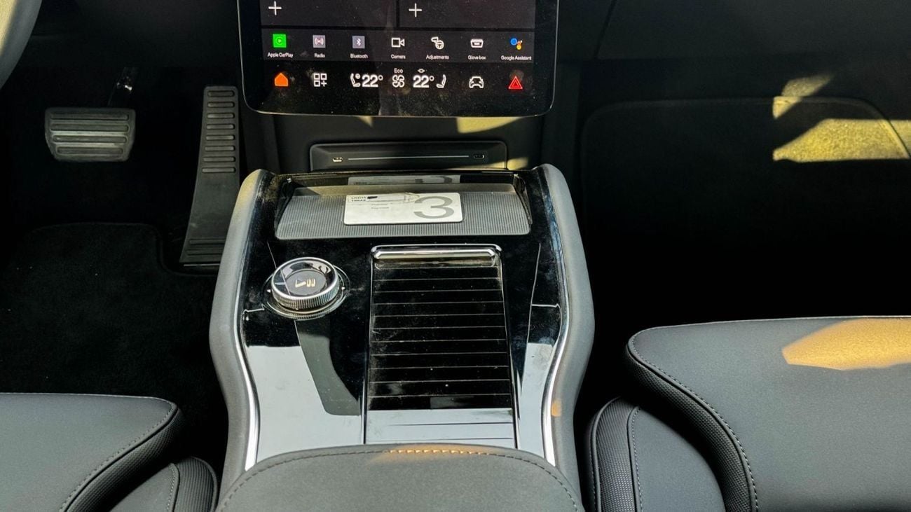 بولستار 3 Long Range Dual Motor 2024 Agency Warranty GCC Full Electric Brand New