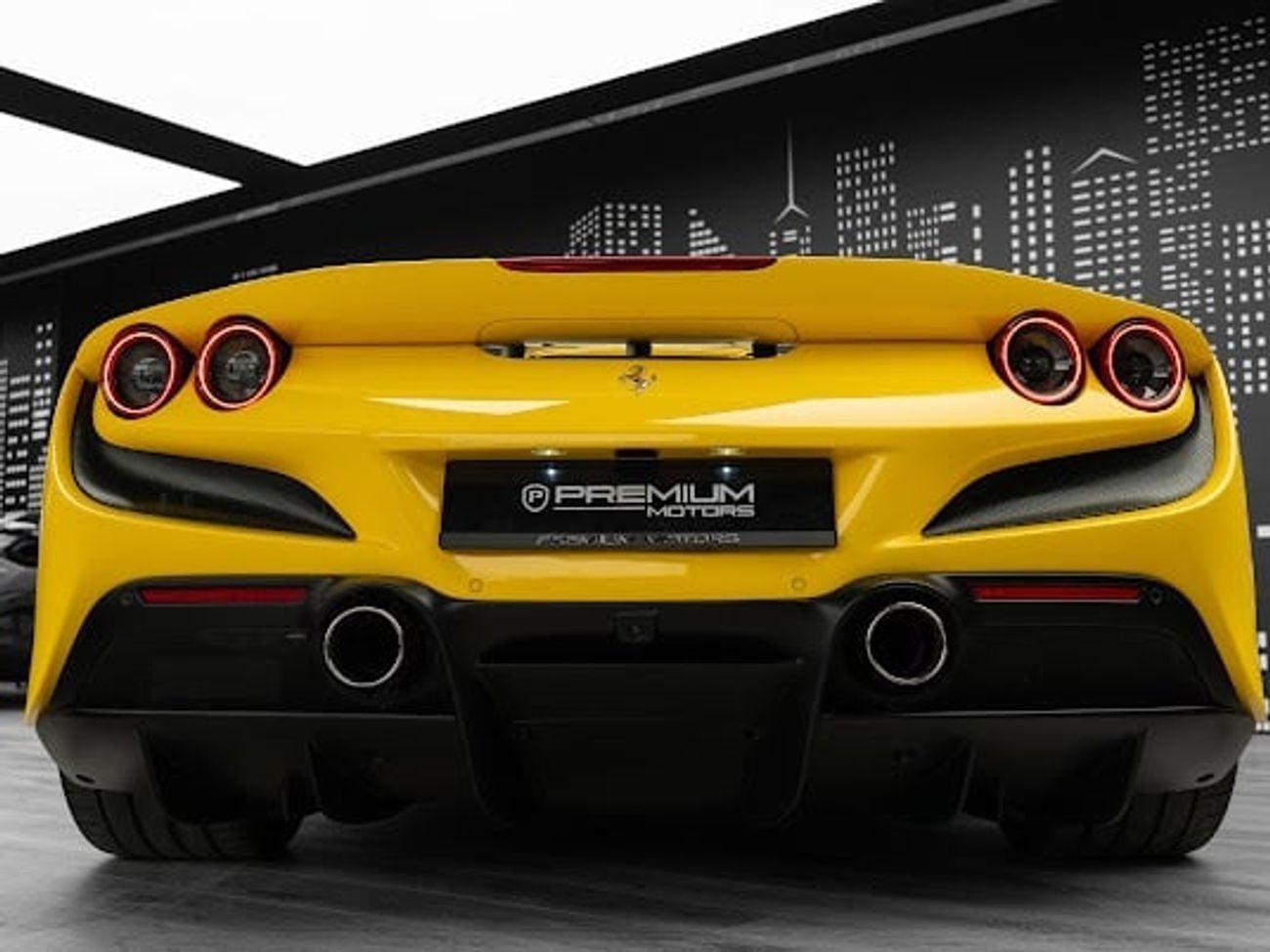 فيراري ف ٨ سبيدر STD 3.9T V8