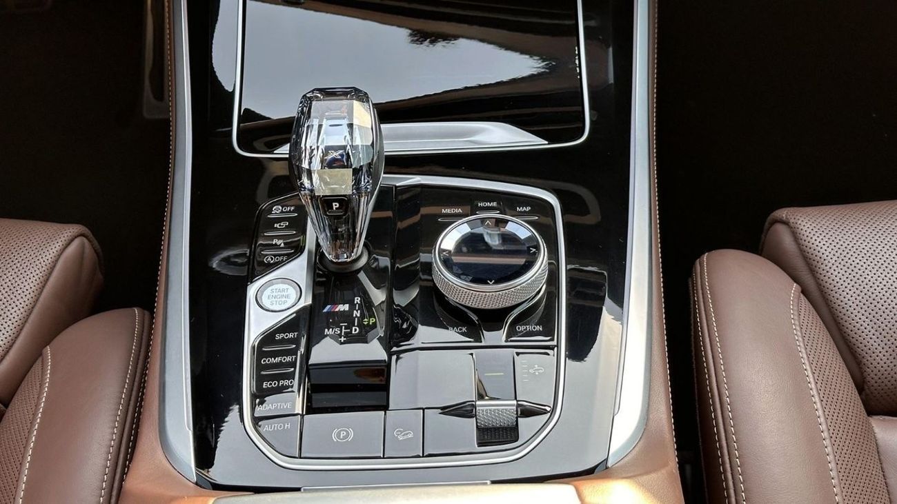 BMW X5 50i M Sport M50i 4.4L V8 GCC Full Service History