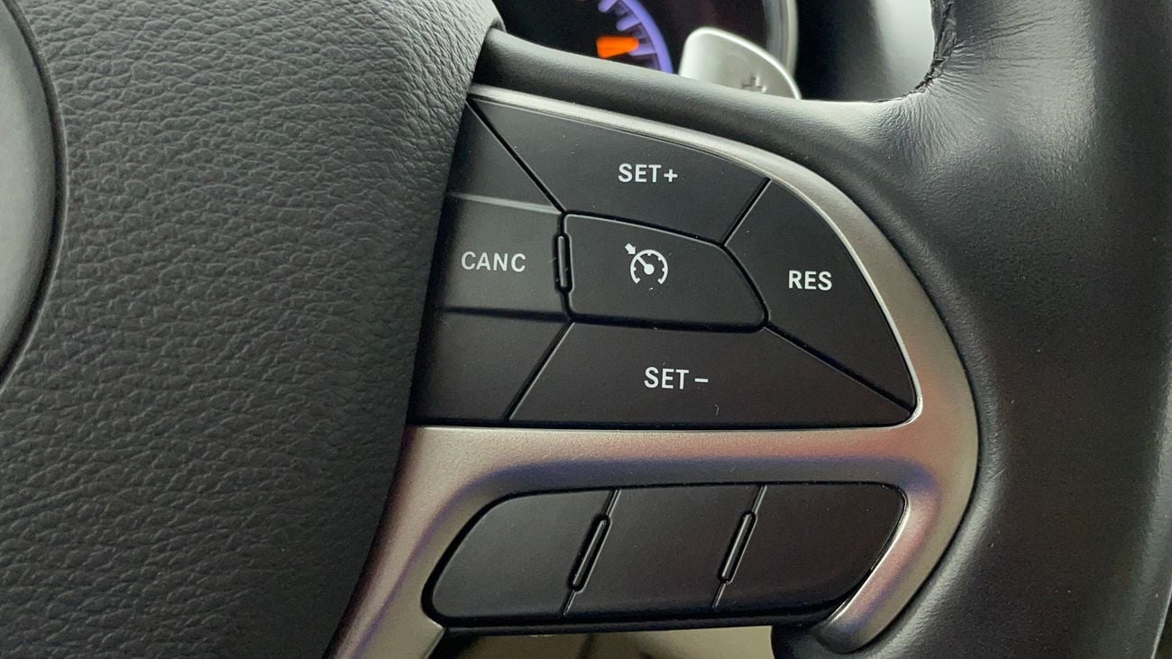 جيب جراند شيروكي LIMITED 3.6 | بدون دفعة مقدمة | اختبار القيادة في المنزل