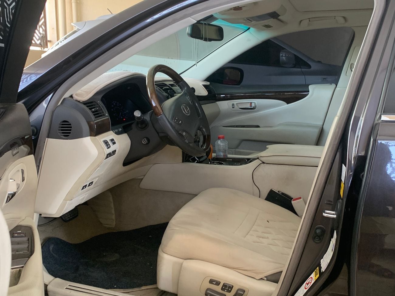 لكزس LS 460