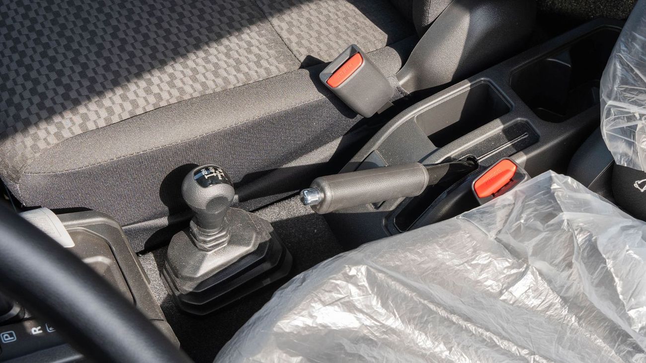 Suzuki Jimny 2025 Suzuki Jimny 1.5L GL AT Petrol 3Doors