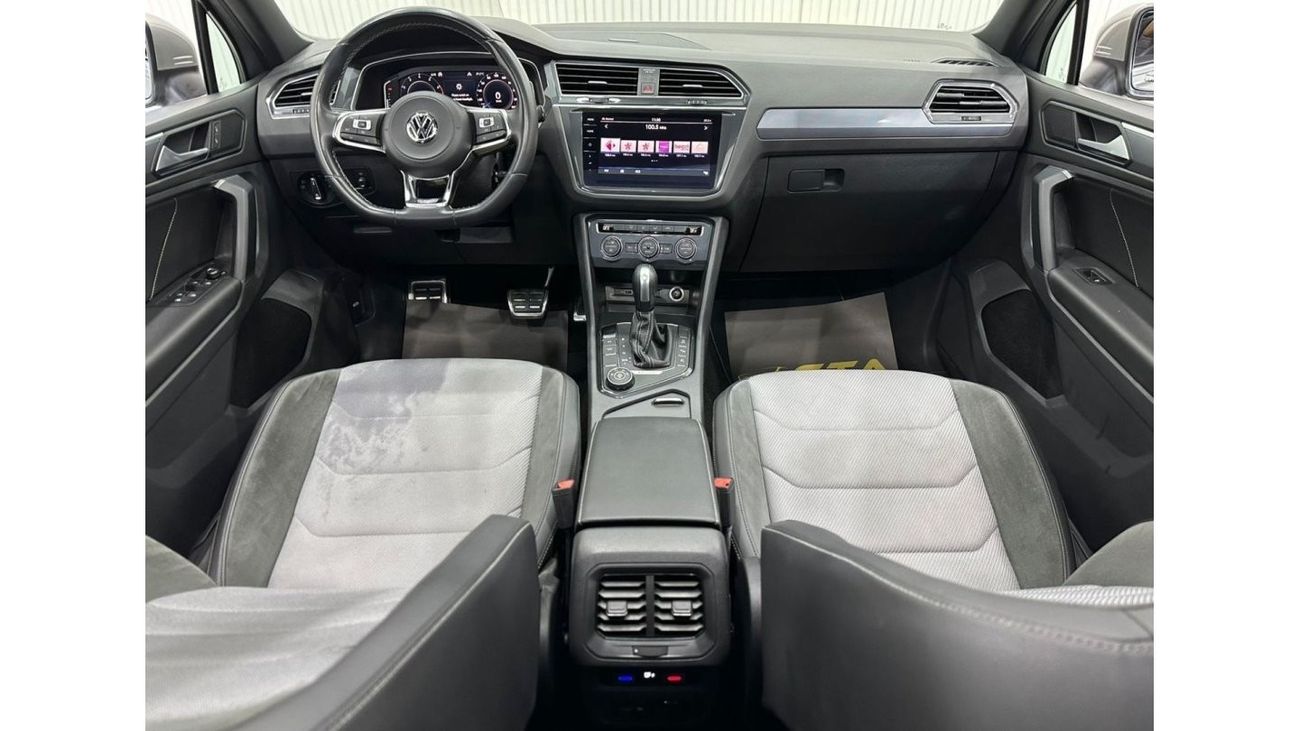 فولكس واجن تيجوان 2020 Volkswagen Tiguan R-Line 4Motion, Warranty, Full Service History, Low Kms, GCC