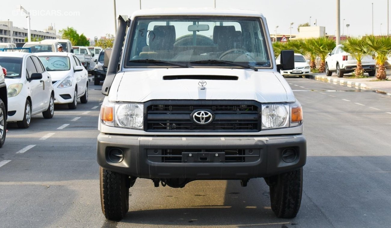 Toyota Land Cruiser Pick Up 4.5L Diesel V8 Double Cabin