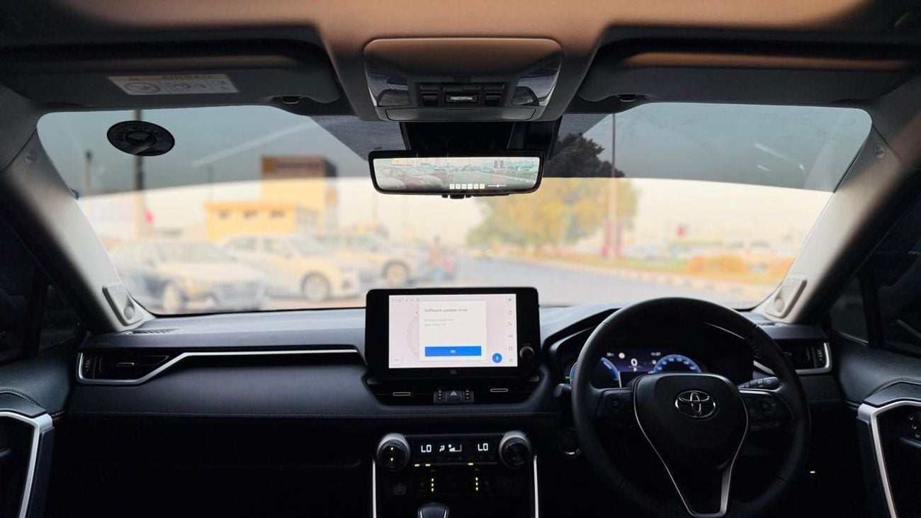 تويوتا راف ٤ -