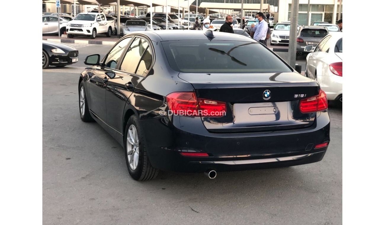 BMW 316i Bmw 316 model 2014 GCC car prefect condition full option low mileage one owner full service