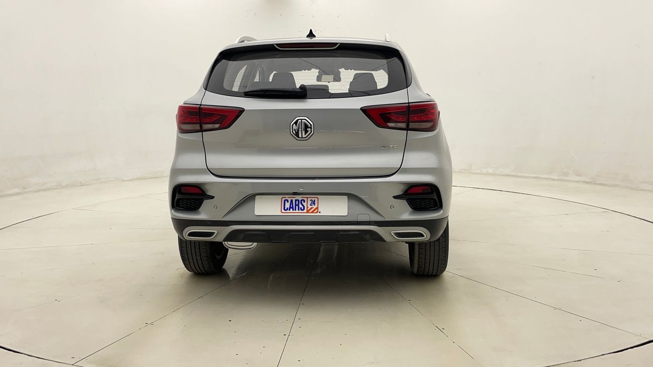 أم جي ZS STD 1.5 | بدون دفعة مقدمة | اختبار القيادة في المنزل