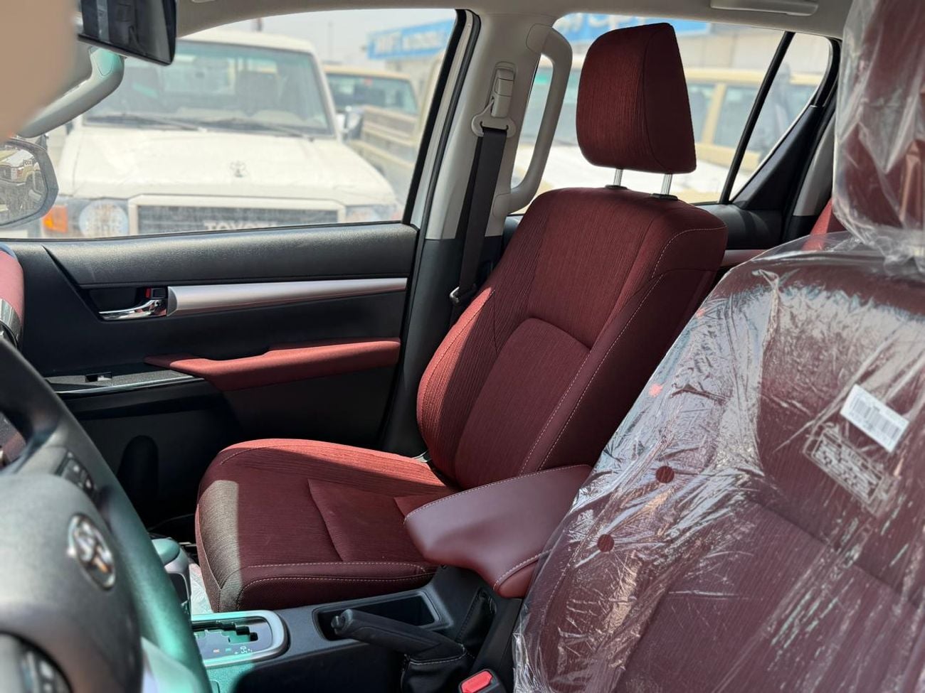Toyota Hilux GLX 2.7L Double Cab Utility 4WD A/T