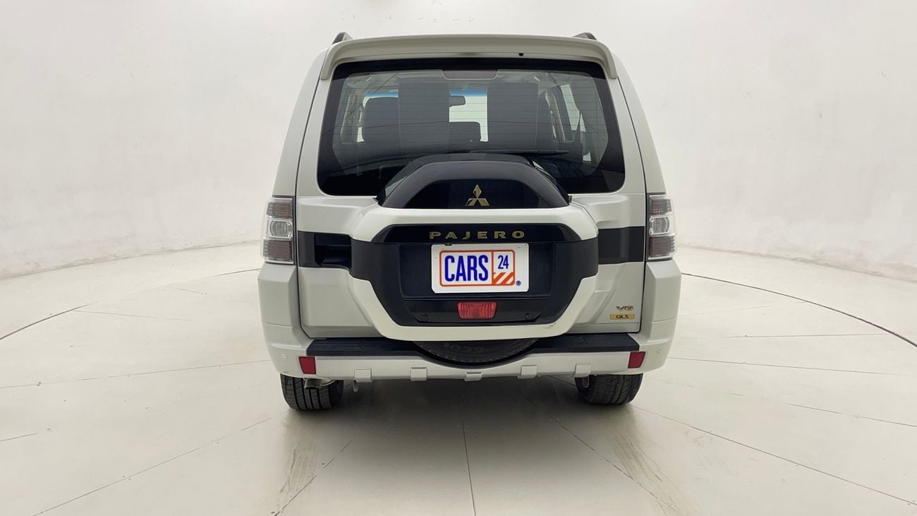 Mitsubishi Pajero GLS HIGHLINE 3 | Zero Down Payment | Home Test Drive