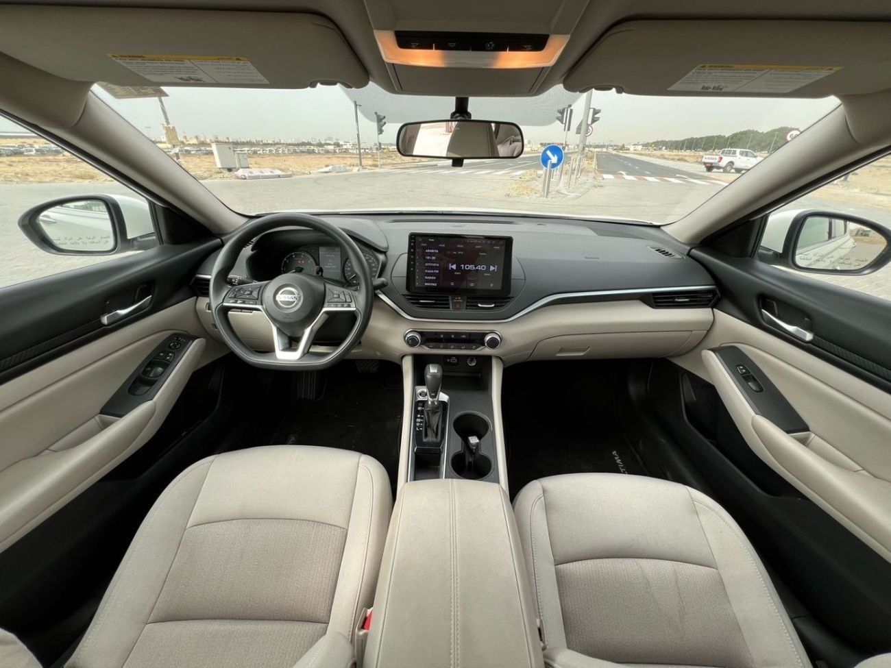 Nissan Altima SV 2.5L NISSAN ALTIMA 2022 GCC SPECS