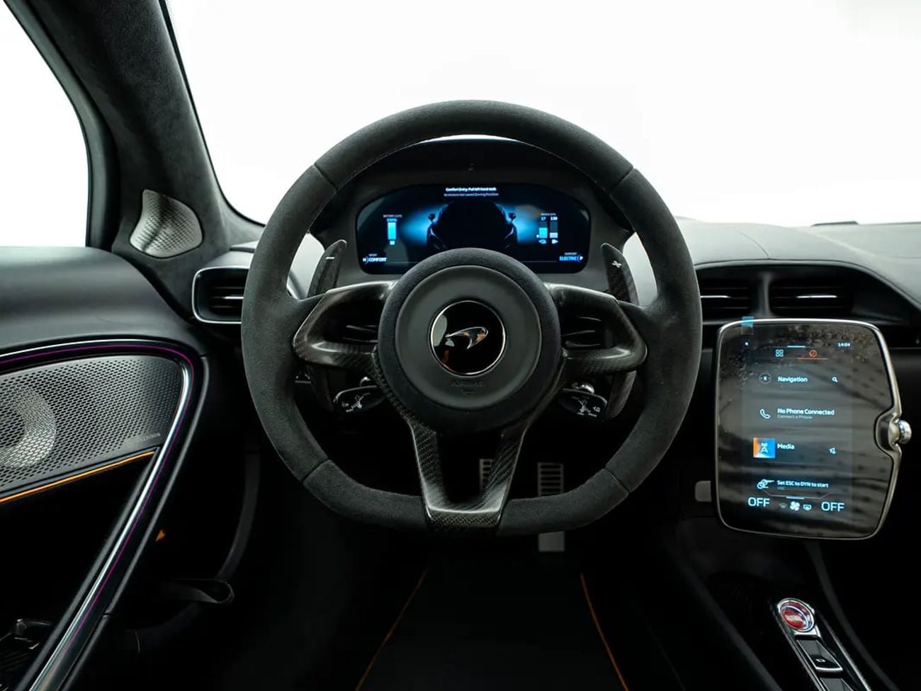 McLaren Artura GCC Spec | Dealer Warranty | Full Carbon Package