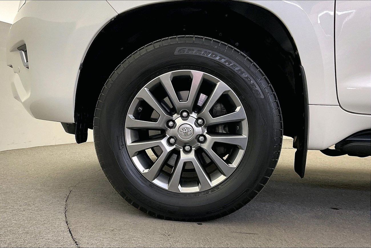 تويوتا برادو GXR | شامل الضمان | 0 ﺪﻔﻋﺓ ﺃﻮﻟﻯ